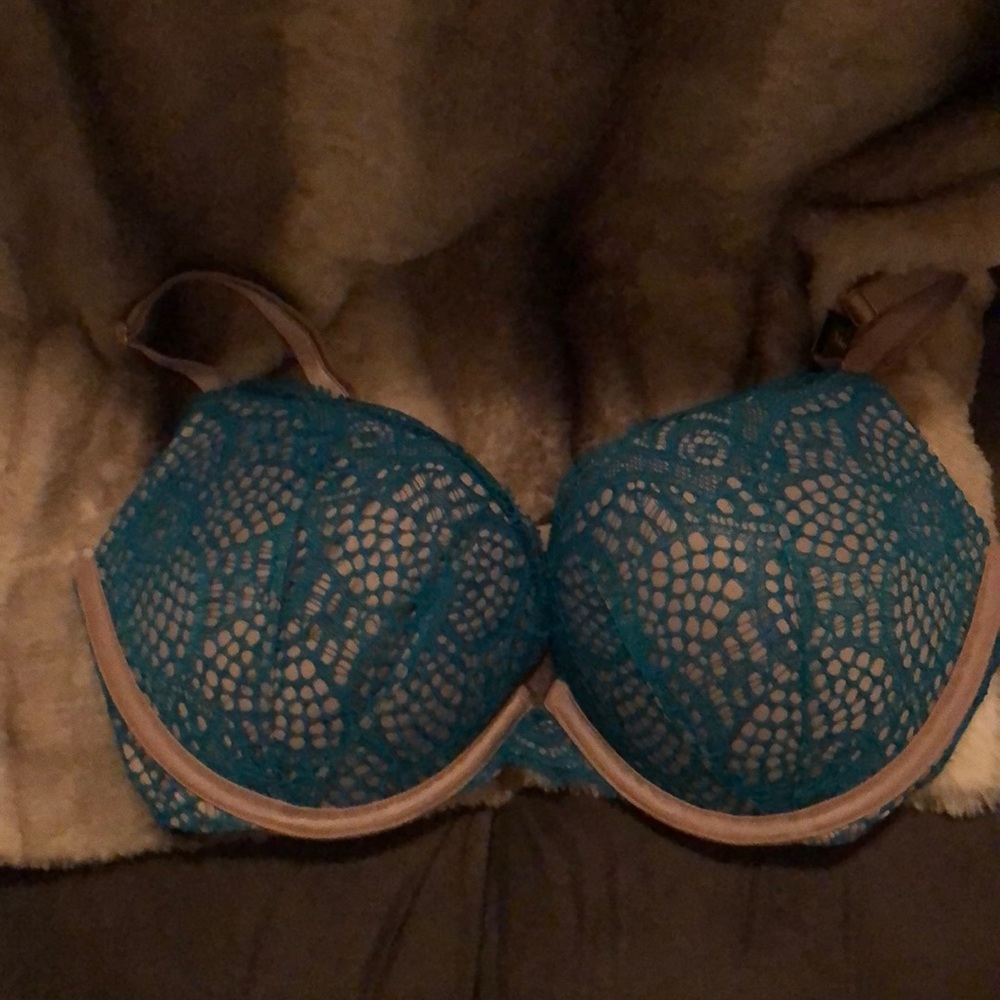 - NWOT - Victoria secret very sexy plush up